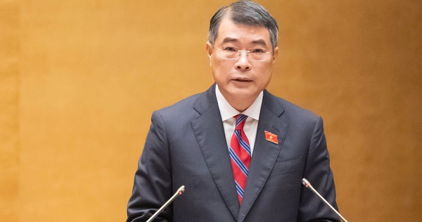 Thủ tướng: Kiên quyết thay thế cán bộ yếu kém, đùn đẩy, không hoàn thành nhiệm vụ