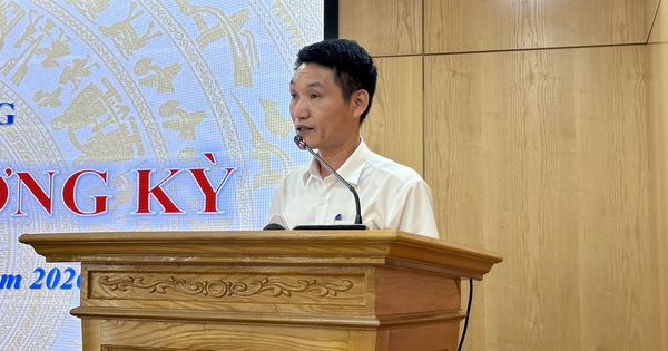 Bộ Công Thương giải thích lý do điều hành giá xăng dầu lúc nửa đêm