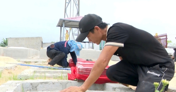 Người đàn ông cất bốc, quy tập hàng trăm ngôi mộ vô chủ ở Quảng Trị