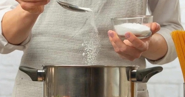 Hiểm hoạ âm thầm với sức khoẻ từ thói quen thường ngày