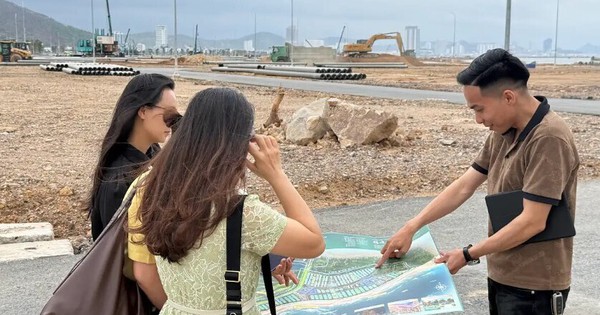 Biệt thự song lập “hàng hiếm” tại Vinhomes Global Gate Hạ Long được “săn lùng” sau chuyến site tour