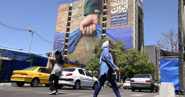 Giữa căng thẳng không kích, Iran vẫn để ngỏ cánh cửa đàm phán với Mỹ