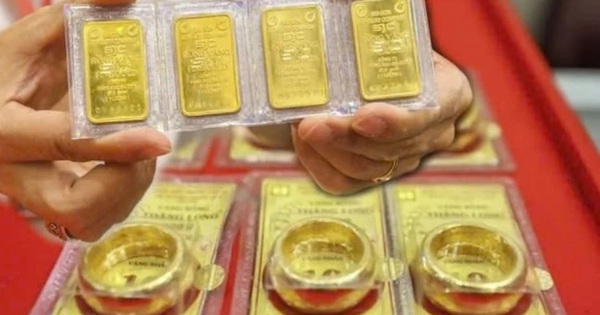Giá vàng chiều nay (27/5): Người mua vào tăng trở lại khi giá liên tục lao dốc