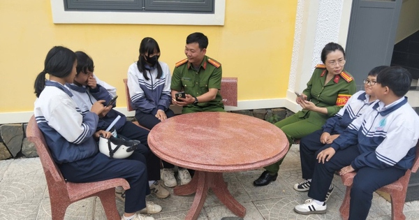 Học sinh nghỉ hè cần cảnh giác với người lạ trên mạng