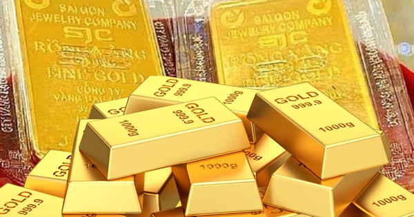 Giá vàng chiều nay (4/5): Bất ngờ đảo chiều giảm 300 nghìn đồng/lượng