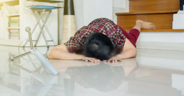 Người phụ nữ 52 tuổi tử vong trên giường, bác sĩ cảnh báo “sát thủ thầm lặng” nhiều người chủ quan