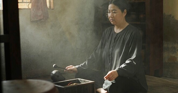 Diễn viên Lê Khánh 