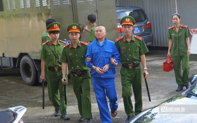 Chỉ đạo đàn em hủy hoại tài sản của người khác, ông trùm “Thảo lụi” trả giá đắt