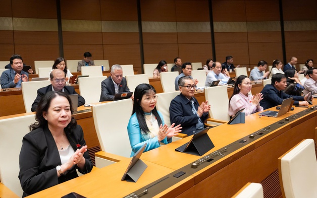 Thông qua Luật Tiết kiệm chống lãng phí, quy định 10 hành vi vi phạm