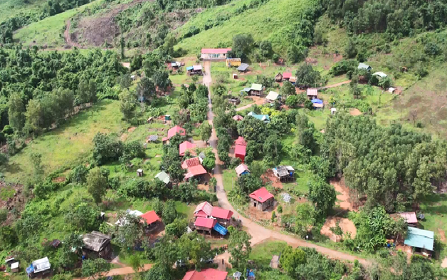 Nữ trưởng bản và những thay đổi bất ngờ tại bản nghèo "ba không"