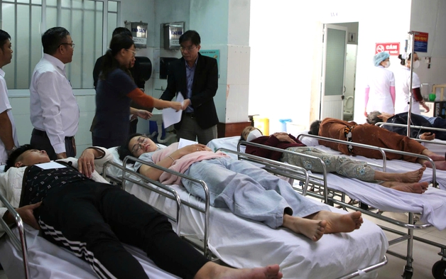 Chuyến xe sau đám cưới và bi kịch mất 4 người sau vụ tai nạn kinh hoàng