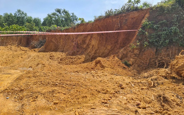 Đà Nẵng chỉ đạo xử lý nghiêm 2 vụ khai thác đất trái phép tại dự án cao tốc Hoà Liên – Tuý Loan
