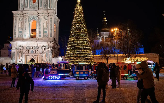 Ông Zelensky: Ukraine mệt mỏi, muốn kết thúc cuộc chiến, nhưng không sẵn sàng đầu hàng
