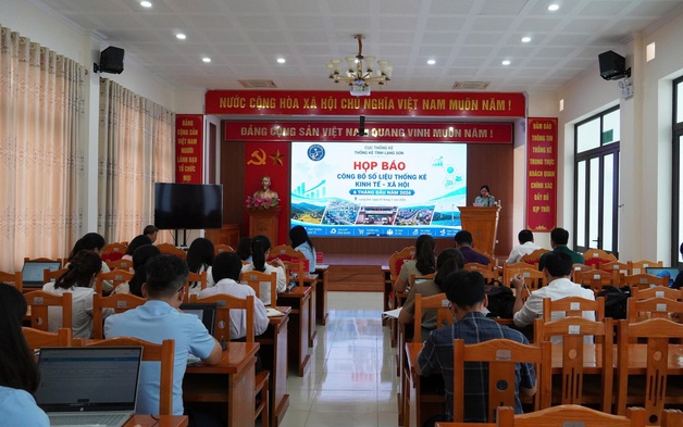 Lạng Sơn: Thương mại, dịch vụ tiếp tục là động lực tăng trưởng của nền kinh tế