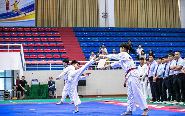 Hà Nội phấn đấu mỗi học sinh tiểu học biết chơi ít nhất một môn thể thao