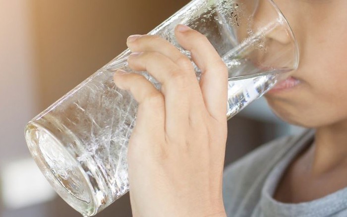 Bé gái 4 tuổi khát nước dữ dội, cha mẹ "sốc nặng" khi nghe thông báo của  bác sĩ